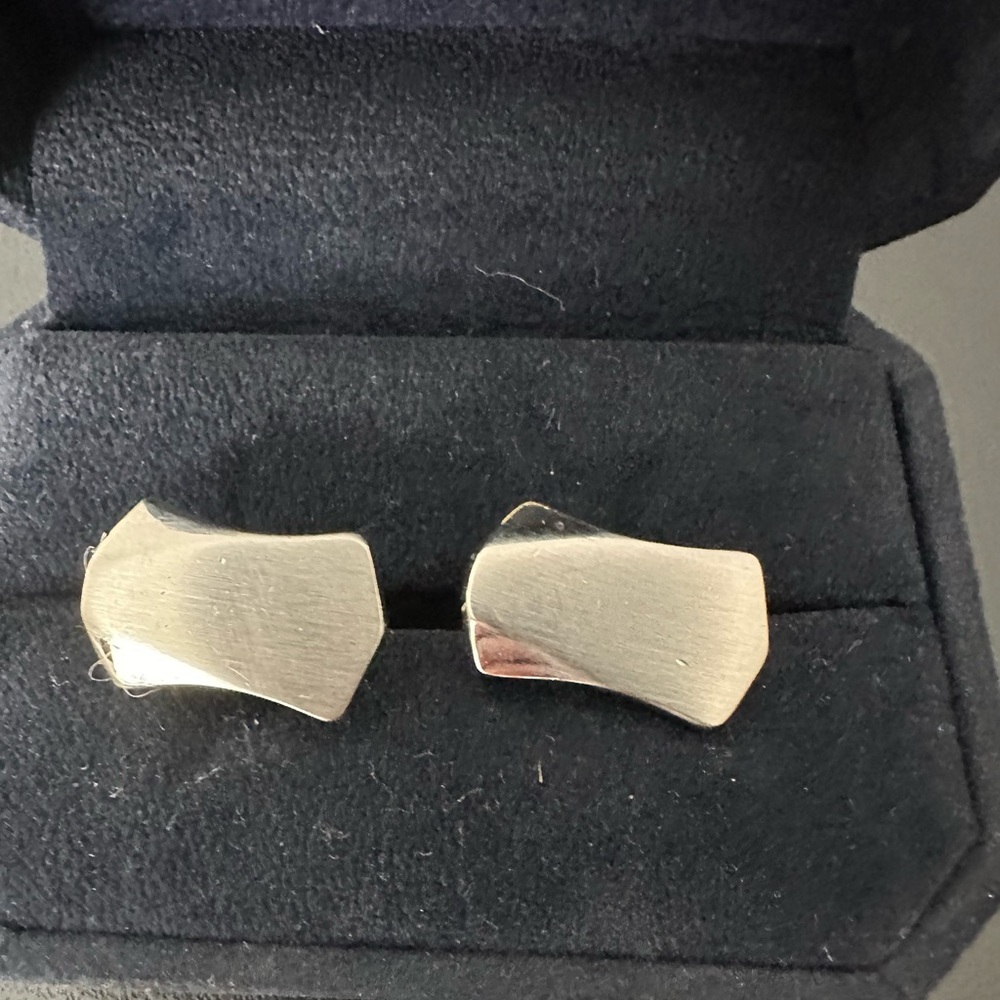 Men’s Silver Toned Cuff Links